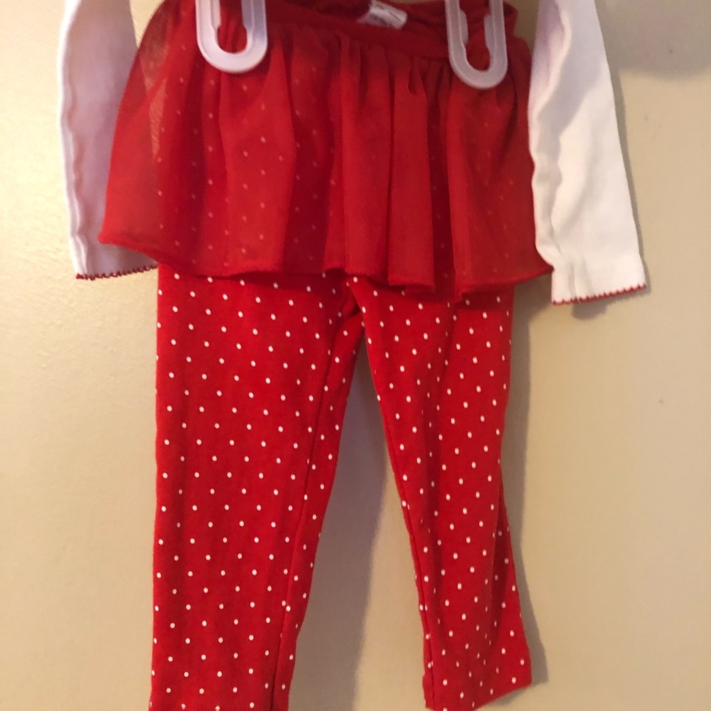 Carter’s Infant Set - Picture 2 of 8